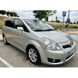 TOYOTA COROLLA VERSO 2.2...